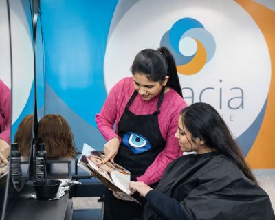 Certificate III in Hairdressing